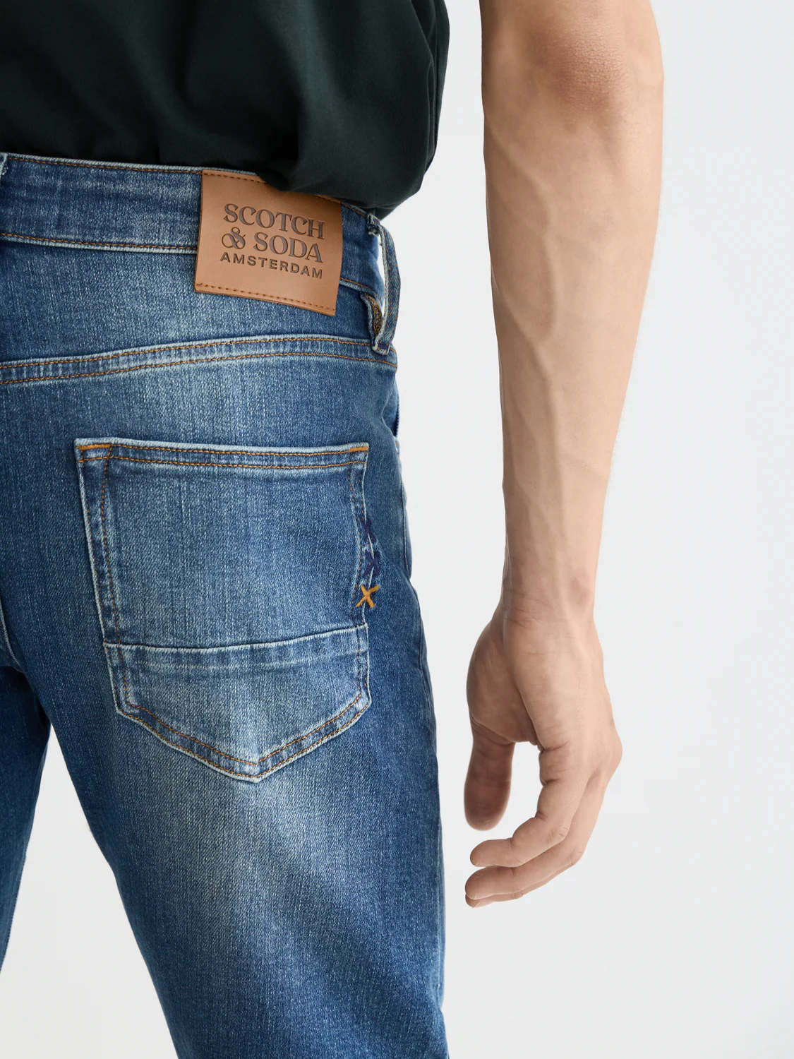 Essentials RALSTON SLIM denim - Image 4