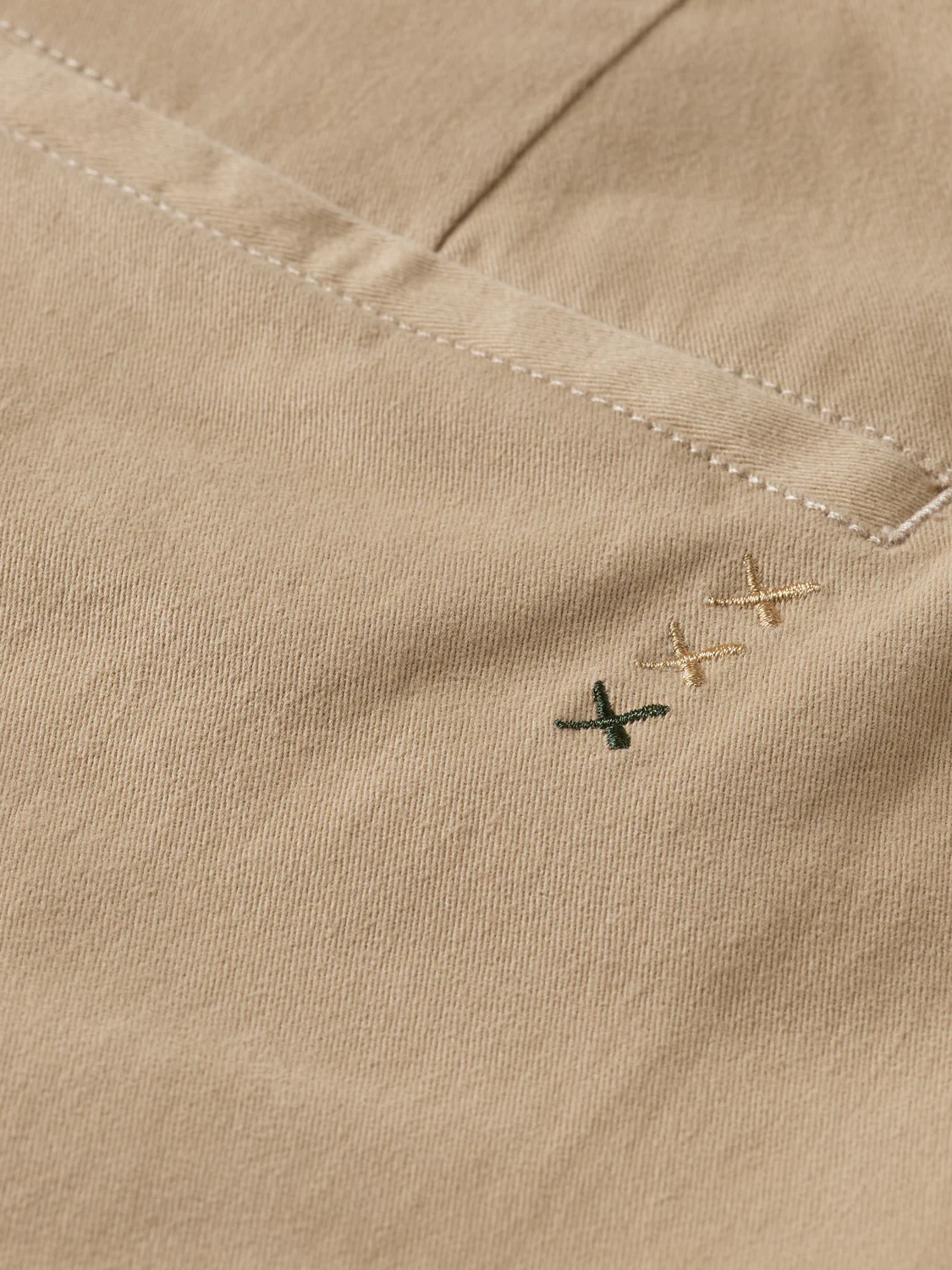 Essentials Stuart Cotton-blend twill regular short - Image 21