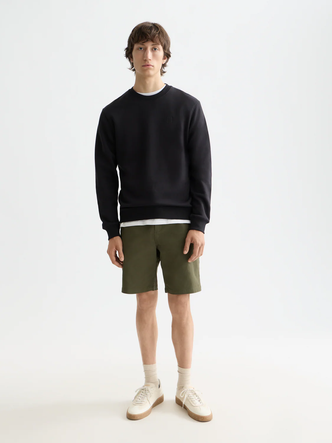 Essentials LOGO SWEATSHIRT - Image 10