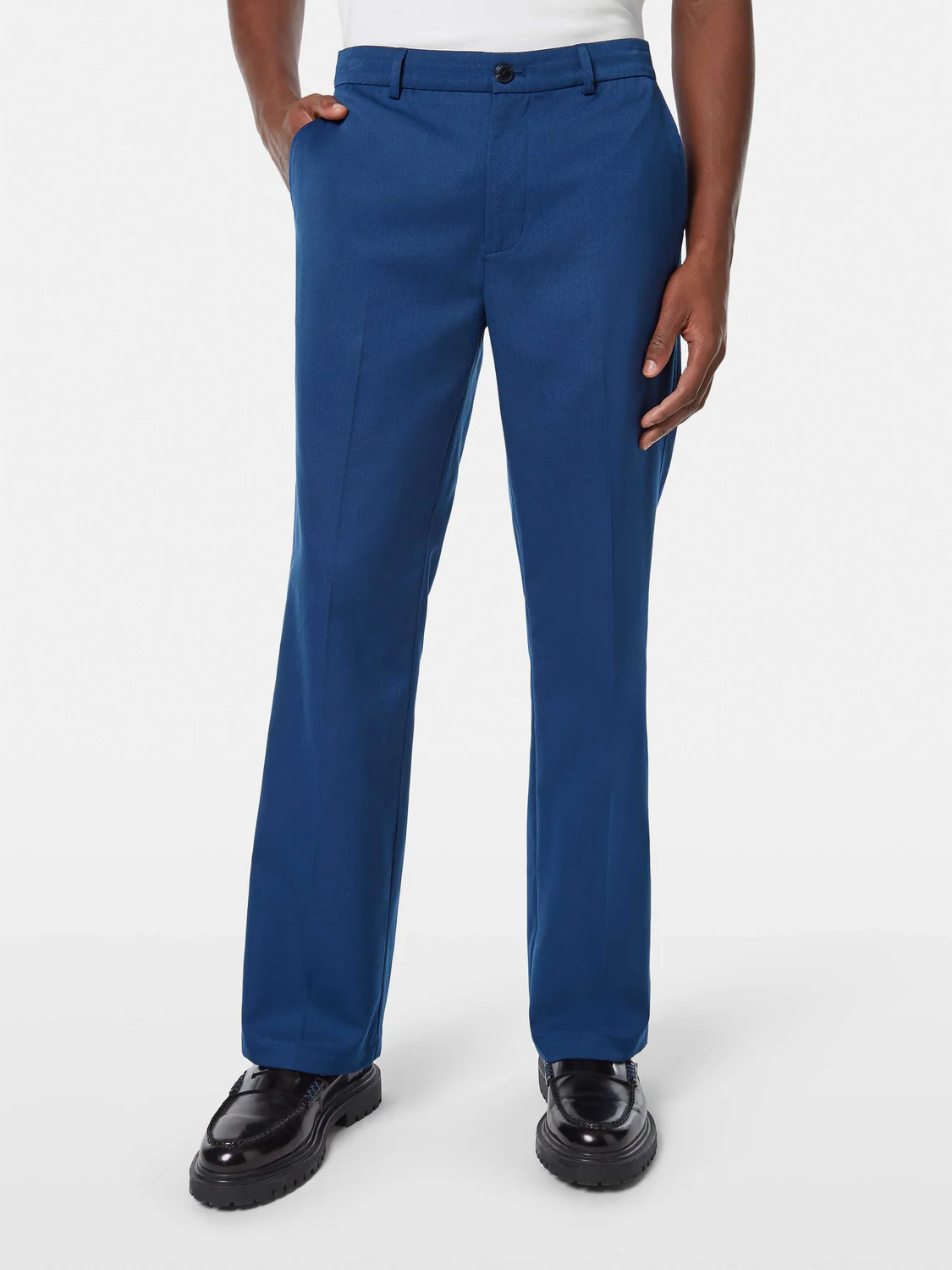 The Beat Chinos - Image 2