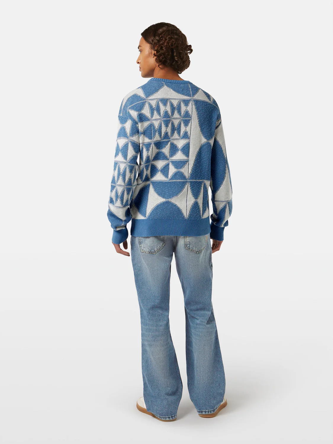 Textured jacquard crewneck - Image 2