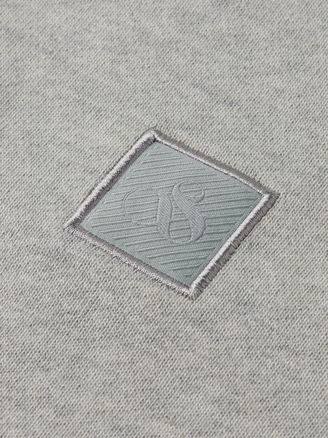 Boys Essentials Regular logo badge crewneck sweatshirt - Image 3