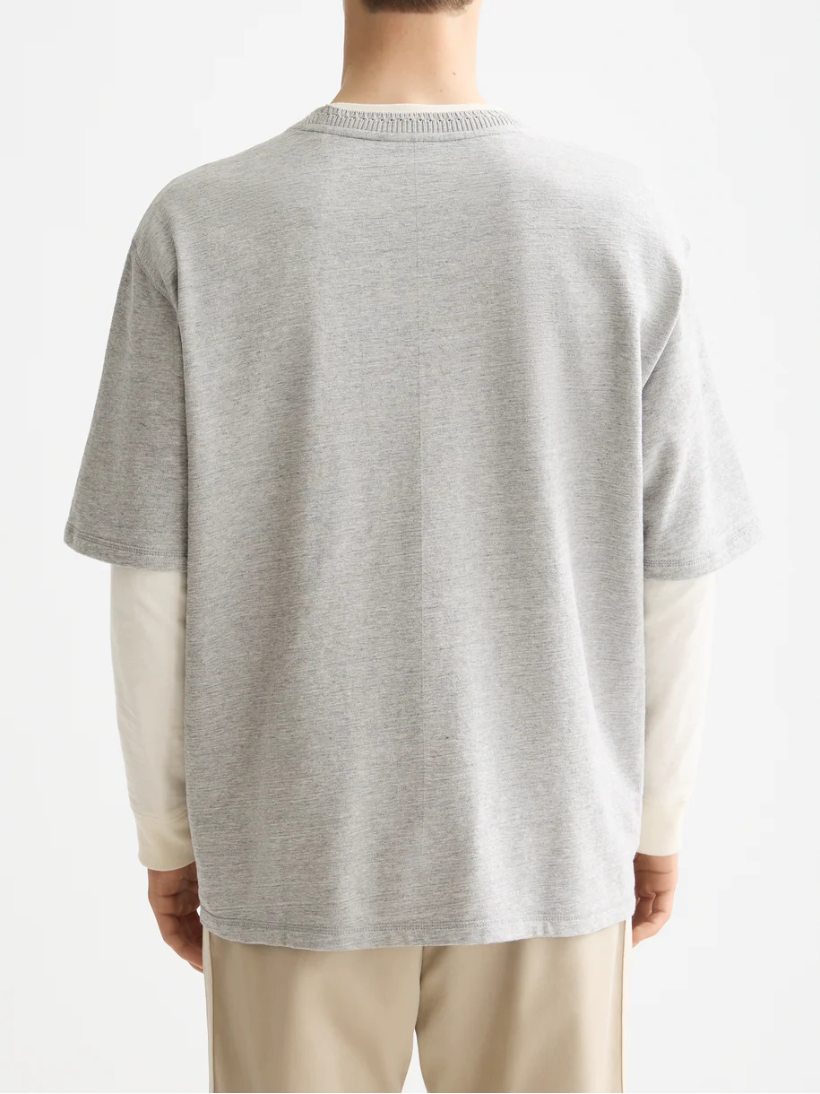 Loose Label T-shirt - Image 4