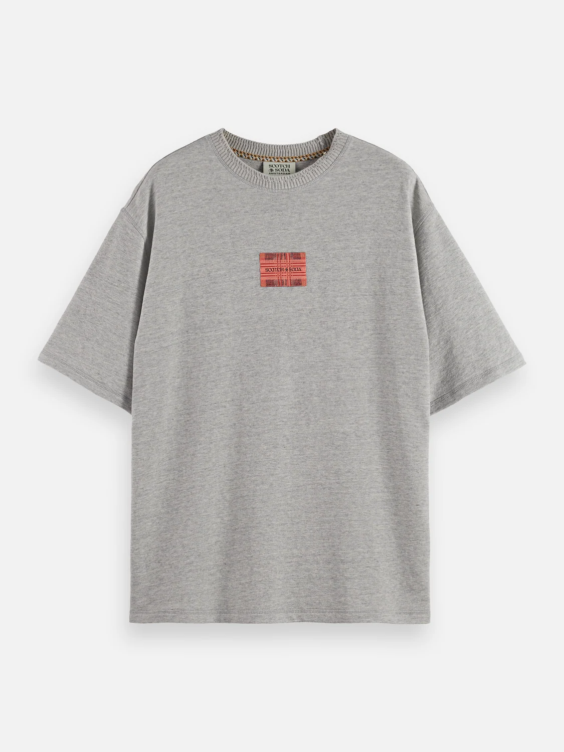 Loose Label T-shirt - Image 5