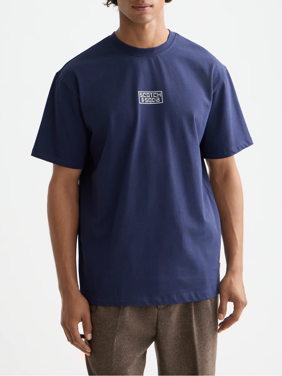 Relaxed Cross-stitch Artwork T-shirt