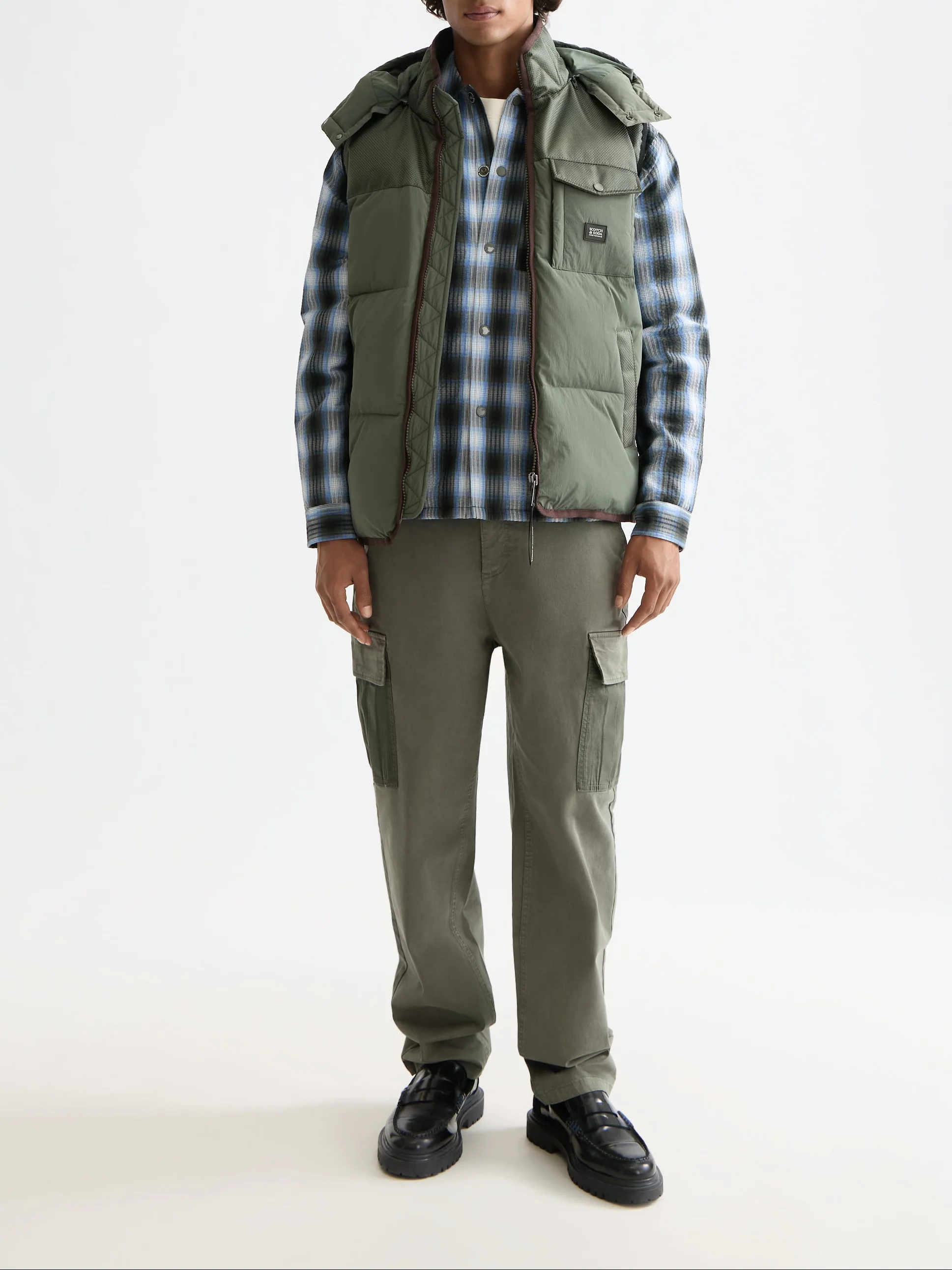 Hooded puffer vest - Image 2