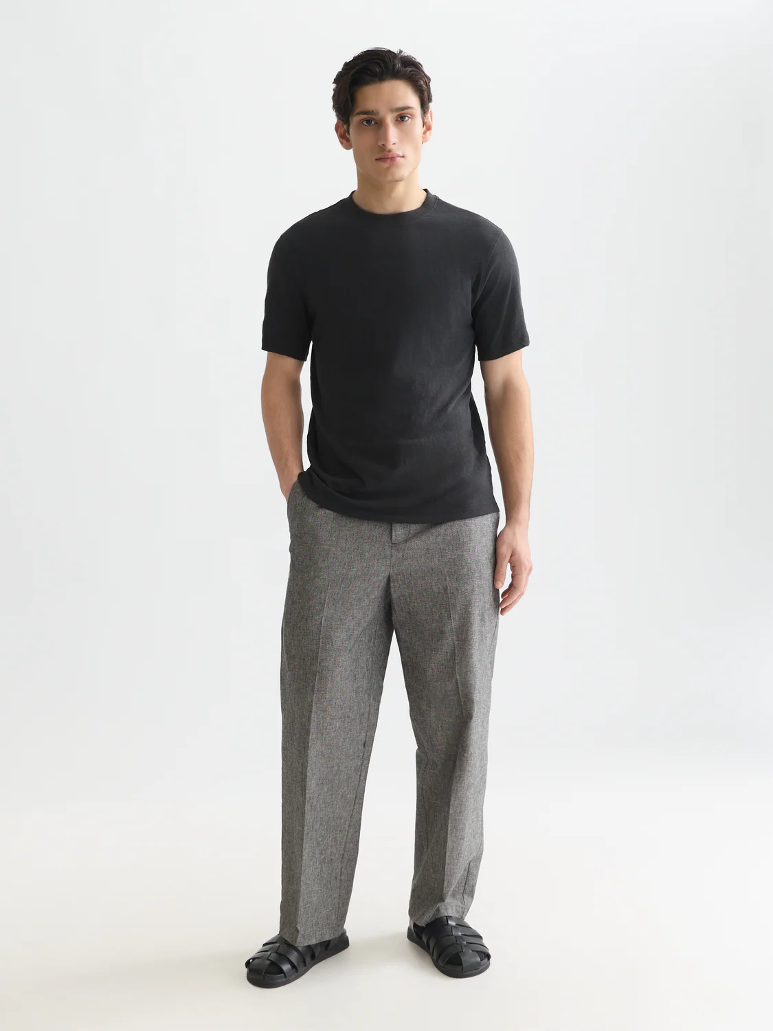 Otis tailored cotton-linen relaxed straight jogger