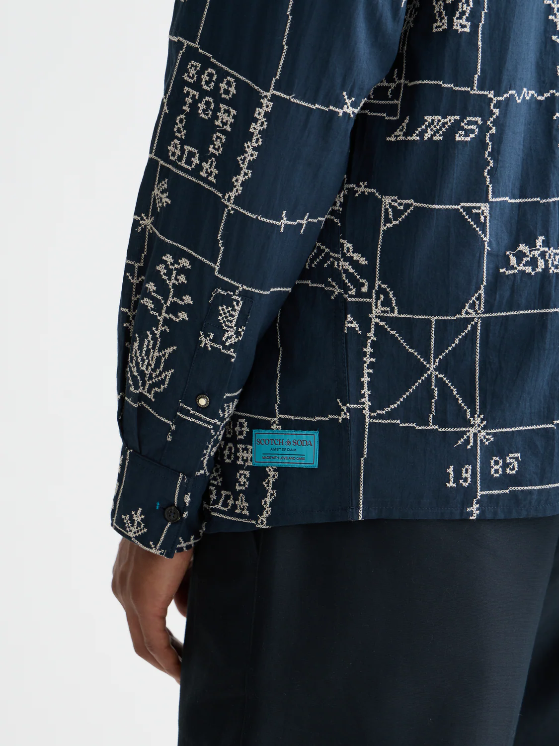 Embroidered shirt - Image 3