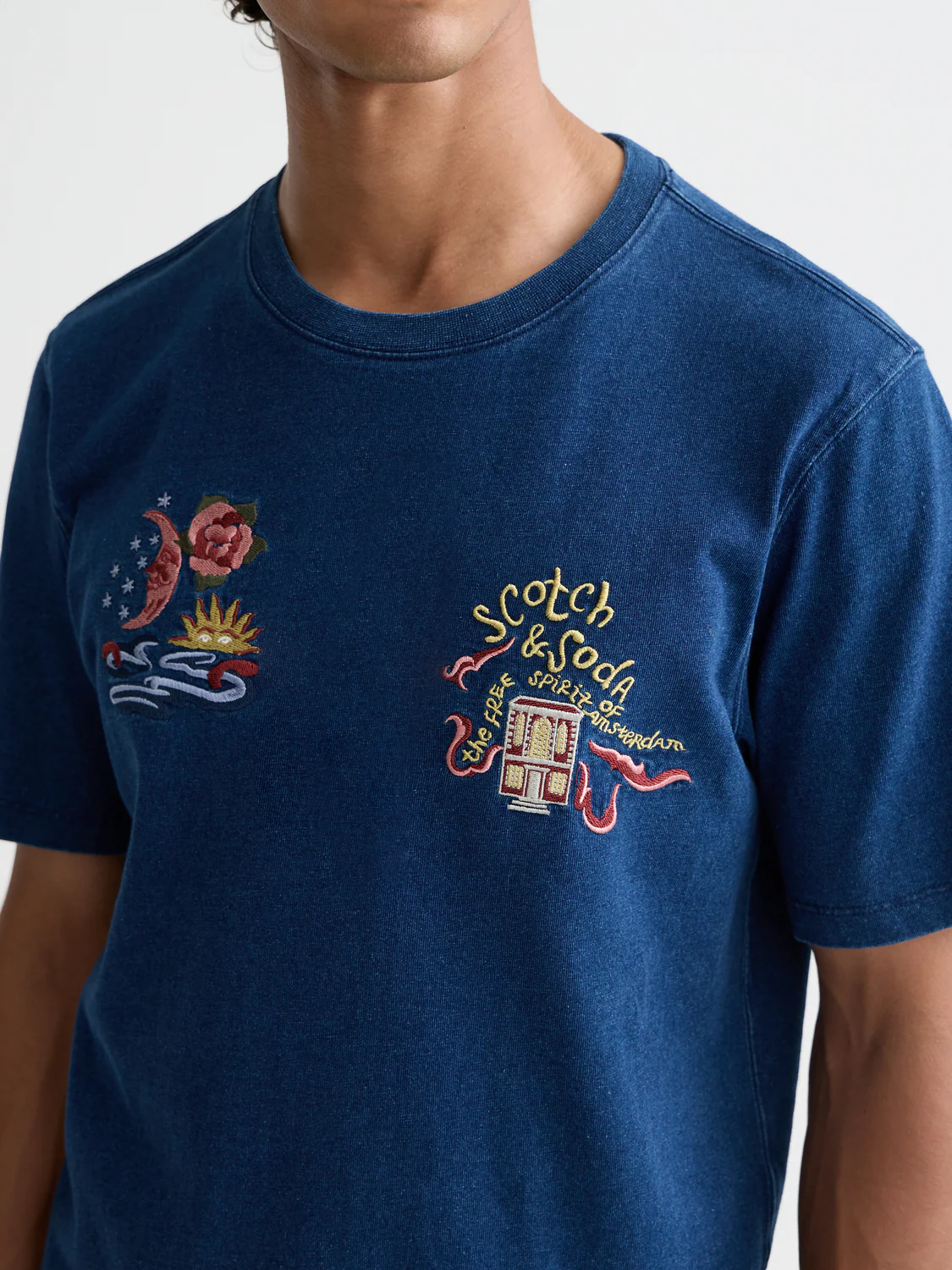 40th Anniversary Heroes Relaxed T-shirt - Image 3