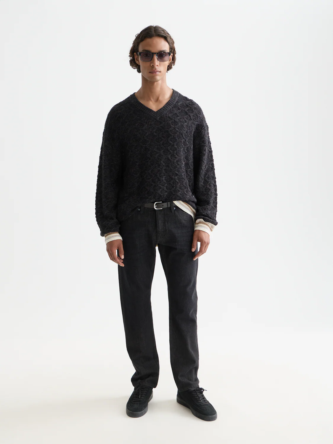 V-Neck cable loose pullover - Image 2