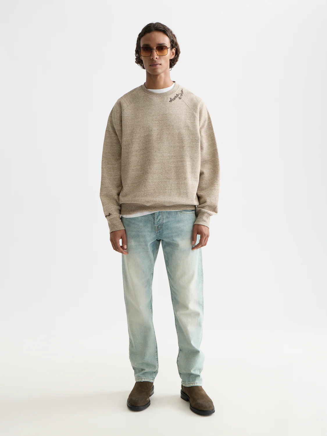 Embroidered loose sweatshirt - Image 2