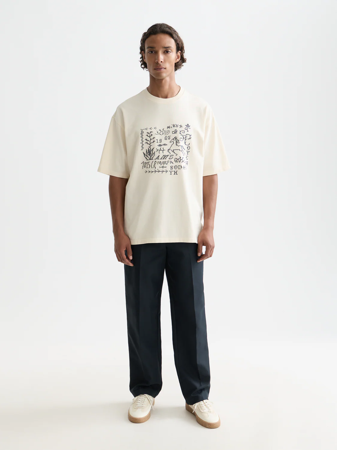 Cross-stitched artwork loose T-shirt - Image 2