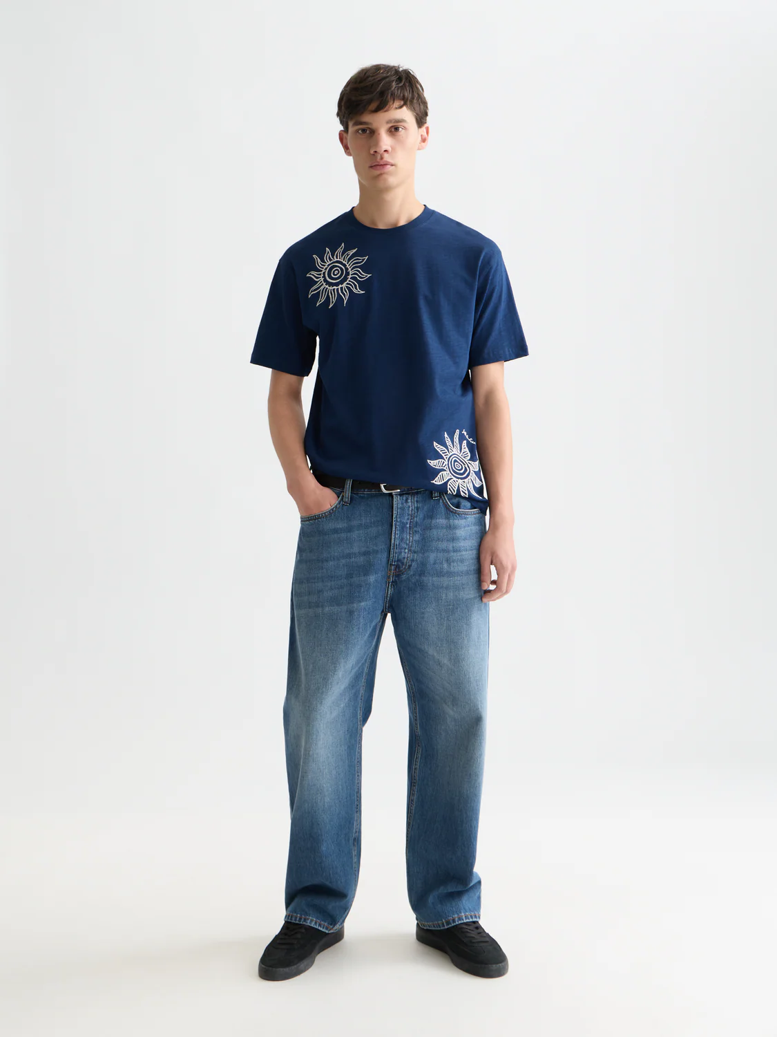 Embroidered artwork relaxed T-shirt - Image 2