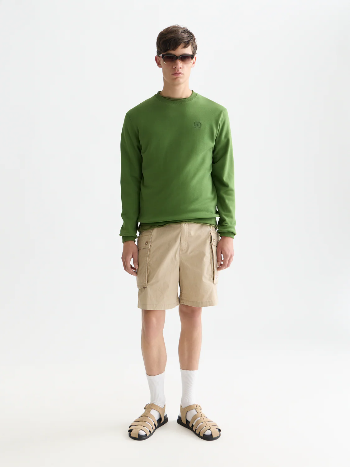 Seasonal Essentials logo badge sweatshirt - Image 2