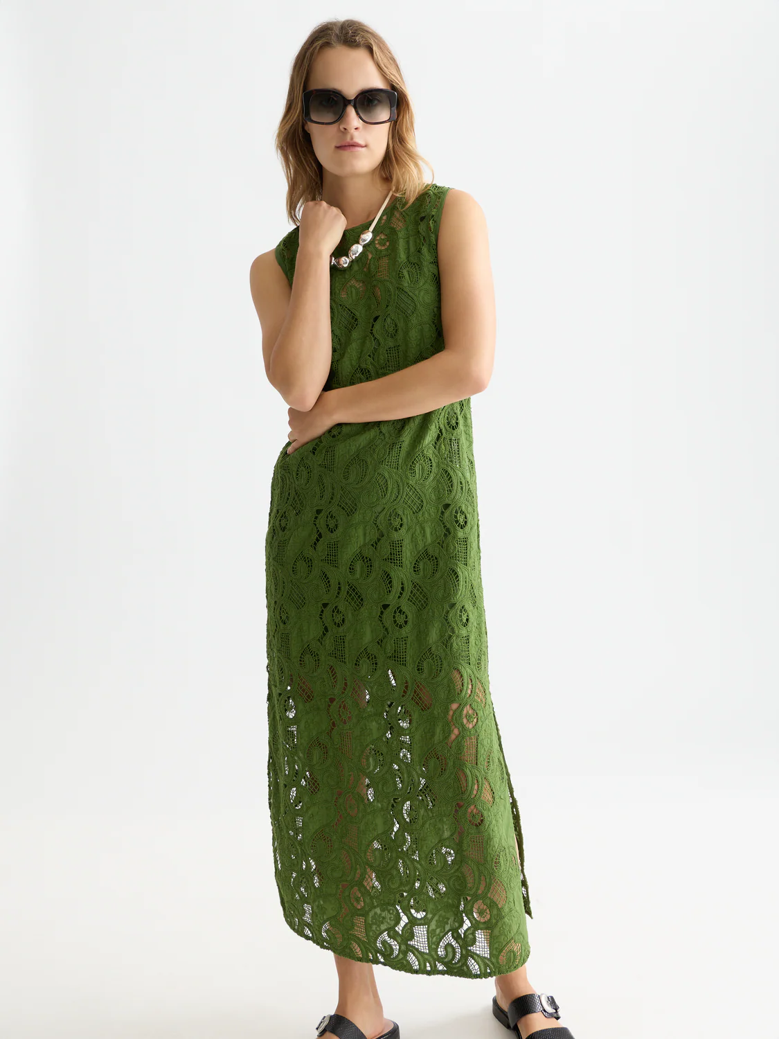 Flame embroidery midi dress - Image 2