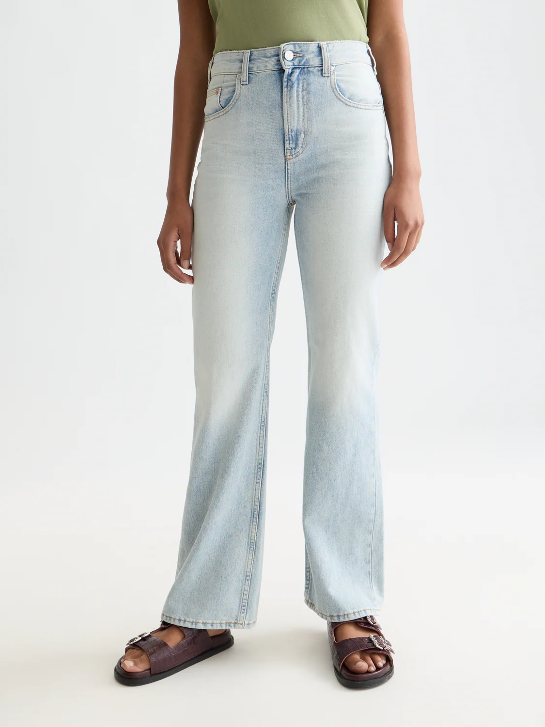 The Glow bootcut denim - Image 2
